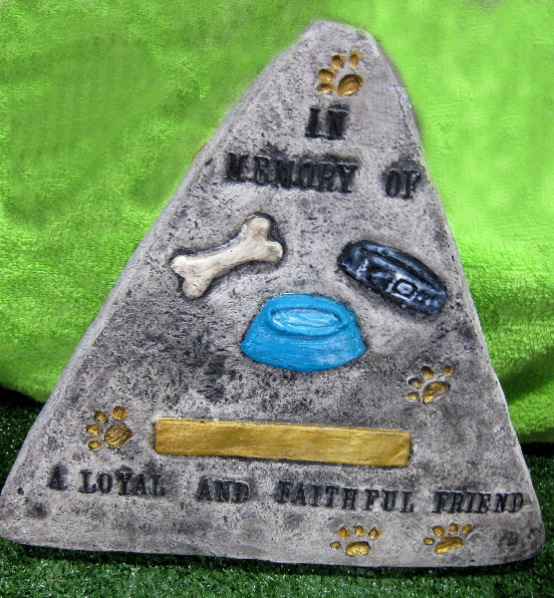 Memorial - Pet In Loving Memory Triangle - Click Image to Close